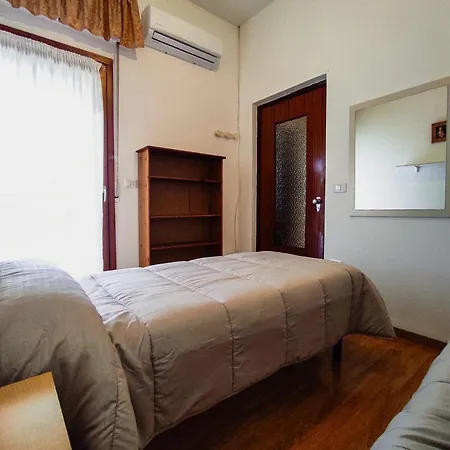 Casa Giulia Al Centro Di Codice Iun P4011