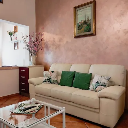 Casa Giulia Al Centro Di Codice Iun P4011 아파트